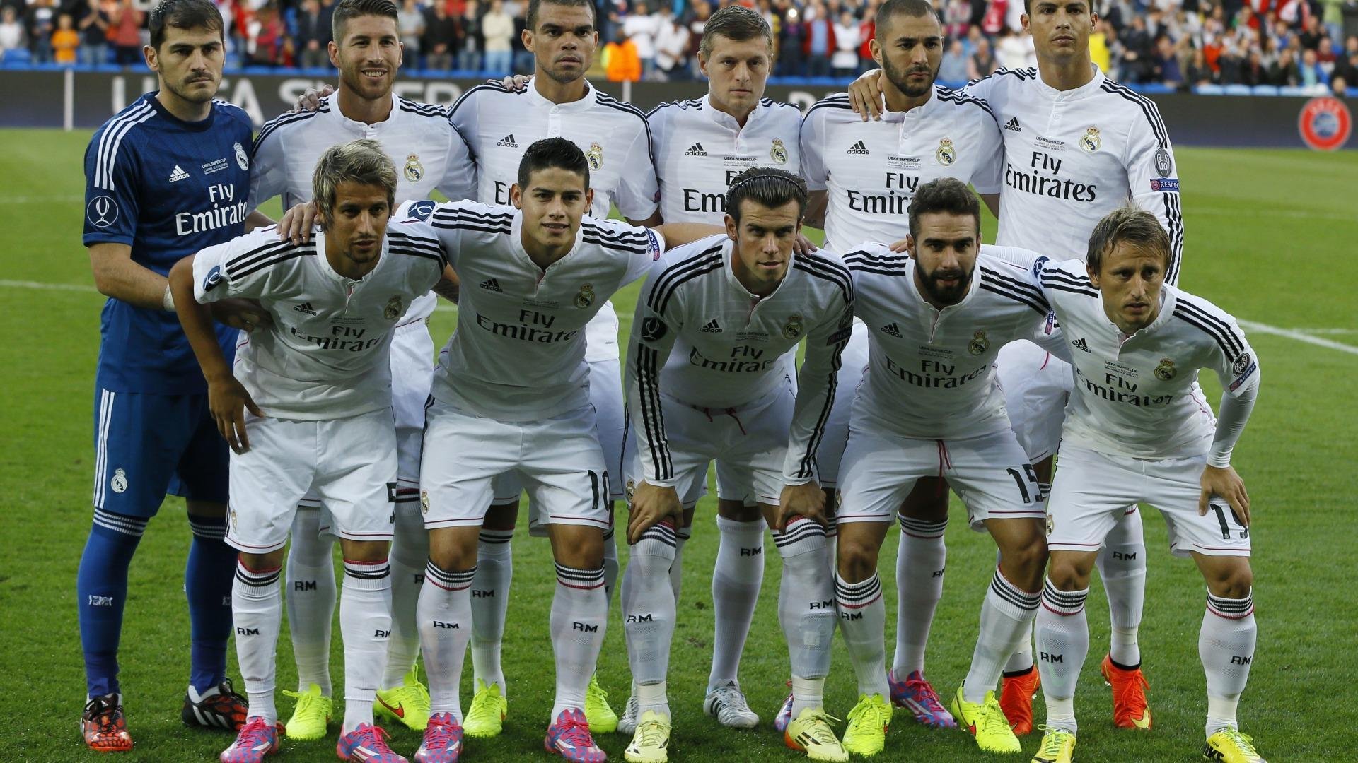 开云体育首页-巴萨中场调度神准，控球优势明显，巴萨中场球星